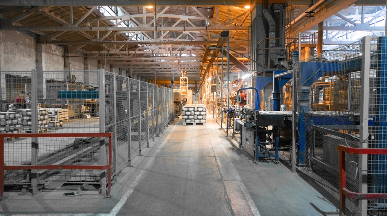 سوق تجارة الفولاذ في السعودية والاتجاهات العالمية في تصدير واستيراد الفولاذ